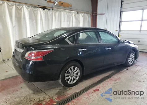 2014 Nissan Altima 2.5 from USA, damaged, VIN 1N4AL3AP4EC111882